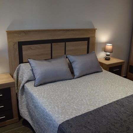 Teatro Rojas Apartment Толедо Екстериор снимка